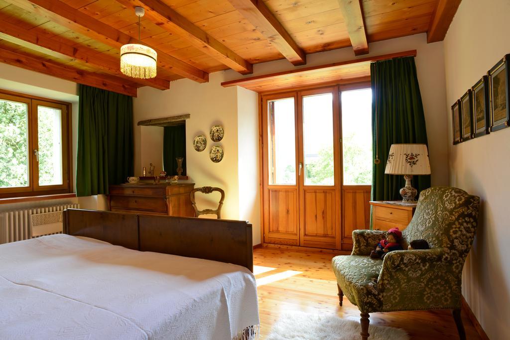 Bed And Breakfast Da Kaethy Agriturismo Grono Room photo