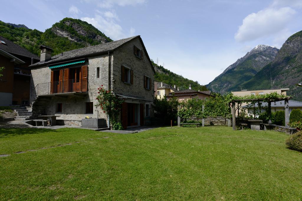 Bed And Breakfast Da Kaethy Agriturismo Grono Exterior photo