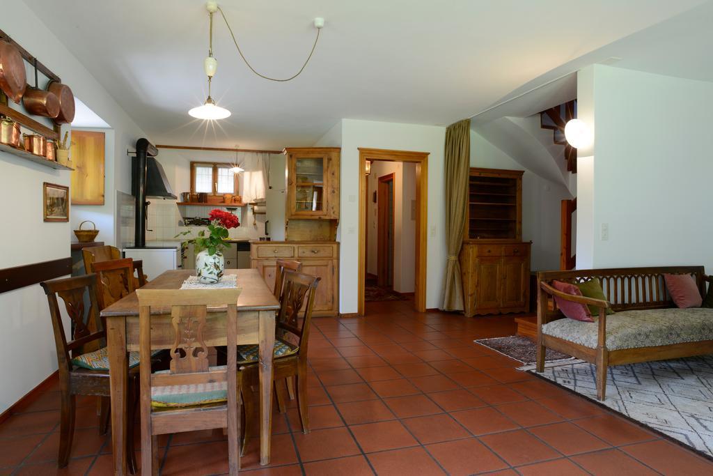 Bed And Breakfast Da Kaethy Agriturismo Grono Exterior photo