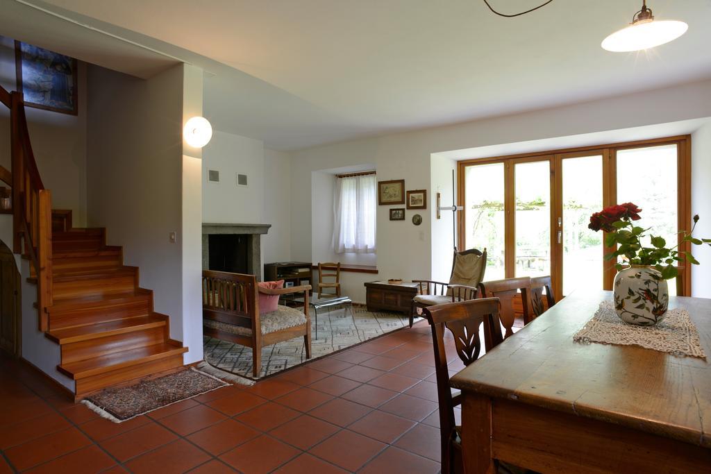 Bed And Breakfast Da Kaethy Agriturismo Grono Exterior photo